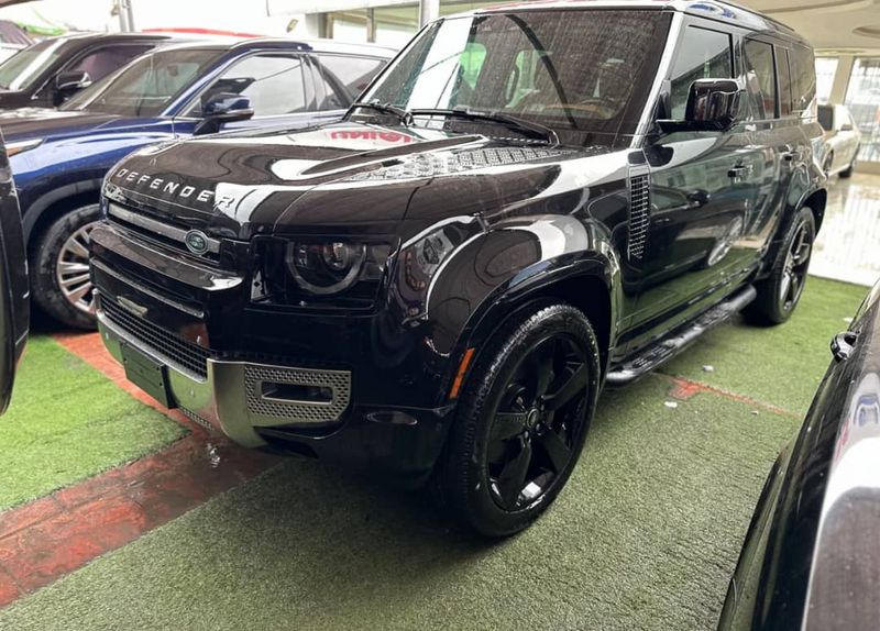 Main image of 2023 Land Rover Defender